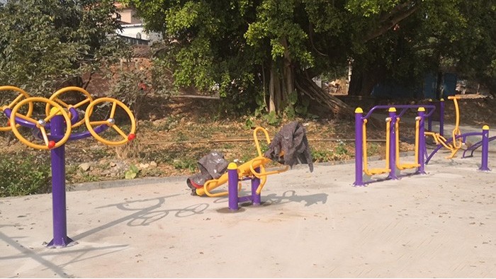 戶(hù)外健身器材