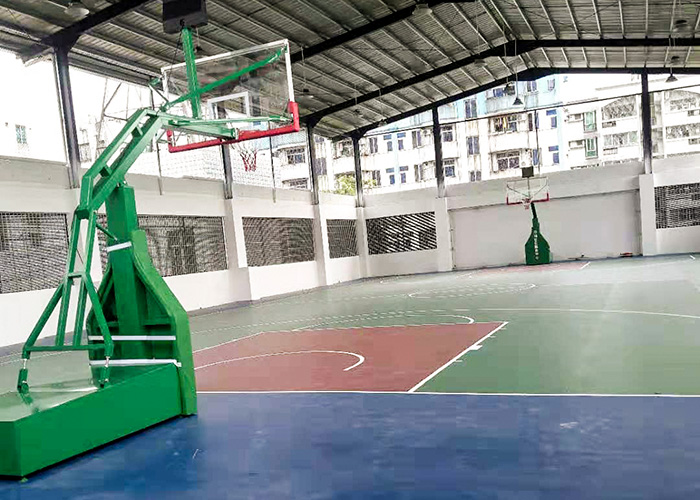 移動(dòng)籃球架廠家