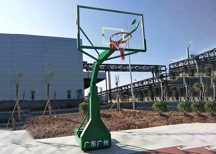 籃球架