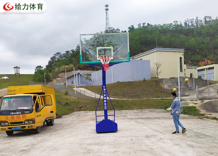 箱式籃球架多少錢(qián)