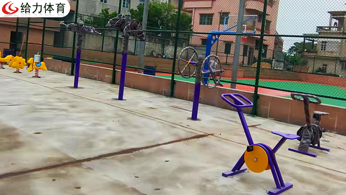 長(zhǎng)沙小區(qū)健身器材廠家
