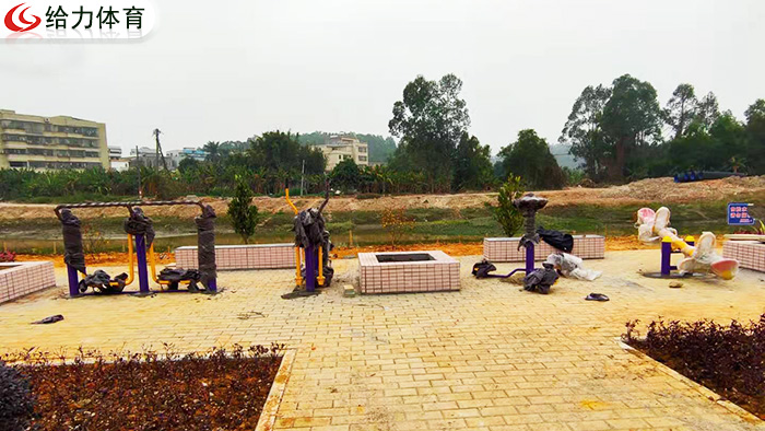 深圳戶外健身器材廠家